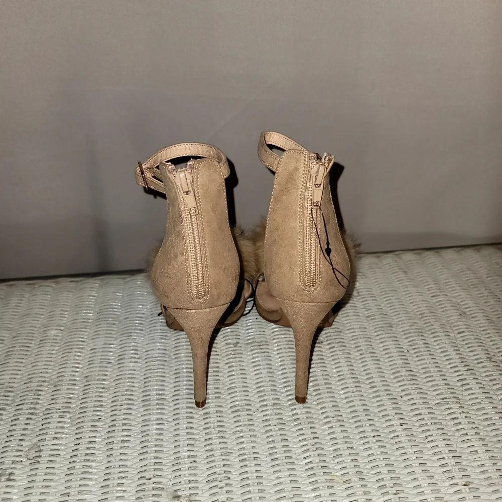 Brand new women's high heels open toes, faux fur design various sizes Natural - Picture 2 of 6